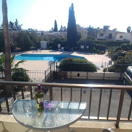 Apartament 'Chez Antoine' Pool-View 5Min From Sea Pafos Zewnętrze zdjęcie
