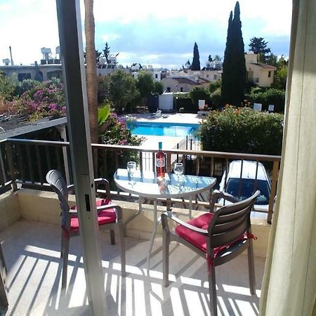 Apartament 'Chez Antoine' Pool-View 5Min From Sea Pafos Zewnętrze zdjęcie