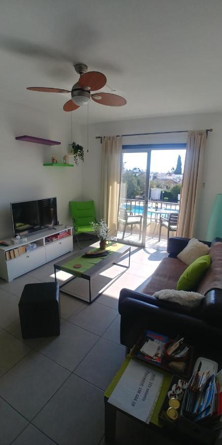 Apartament 'Chez Antoine' Pool-View 5Min From Sea Pafos Zewnętrze zdjęcie
