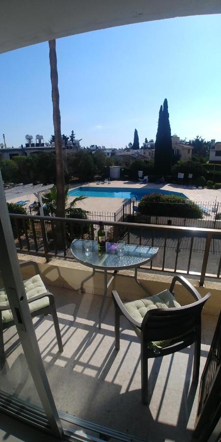 Apartament 'Chez Antoine' Pool-View 5Min From Sea Pafos Zewnętrze zdjęcie
