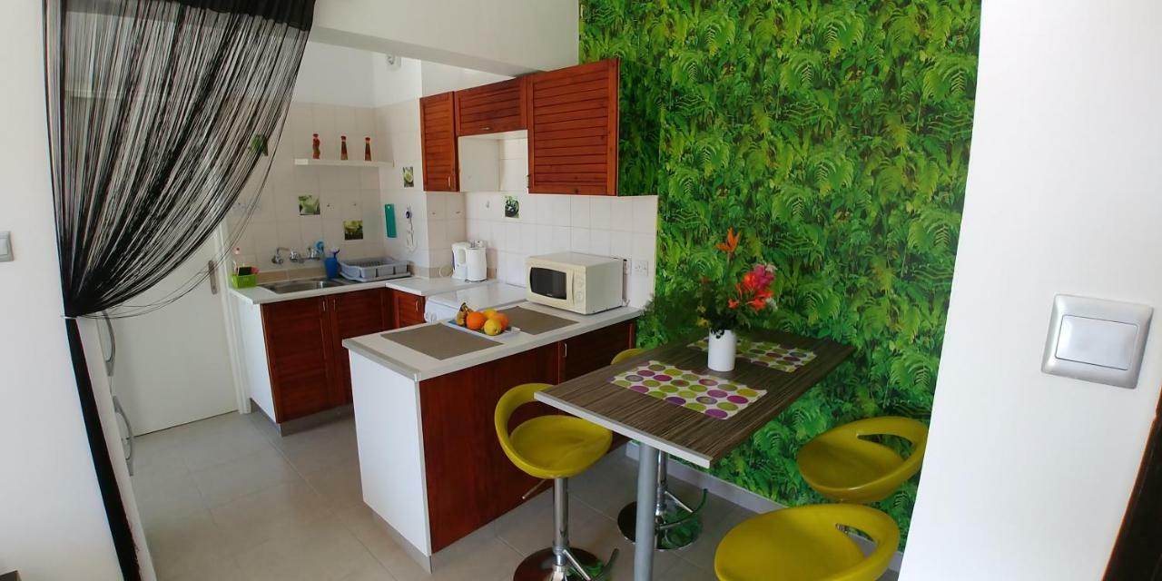 Apartament 'Chez Antoine' Pool-View 5Min From Sea Pafos Zewnętrze zdjęcie