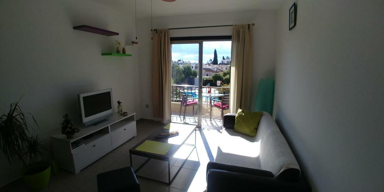 Apartament 'Chez Antoine' Pool-View 5Min From Sea Pafos Zewnętrze zdjęcie