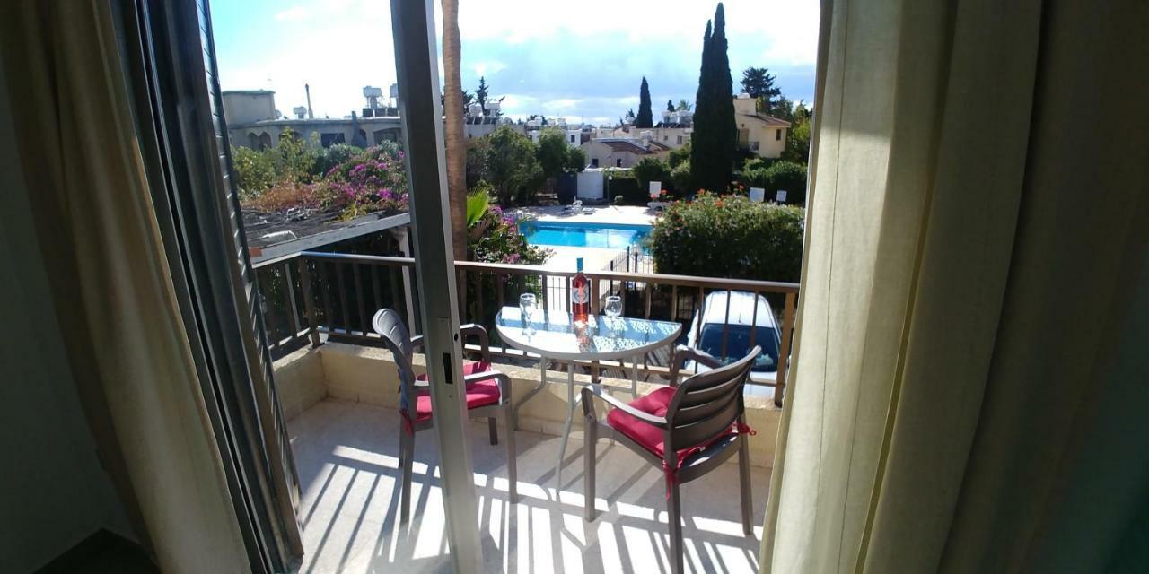 Apartament 'Chez Antoine' Pool-View 5Min From Sea Pafos Zewnętrze zdjęcie