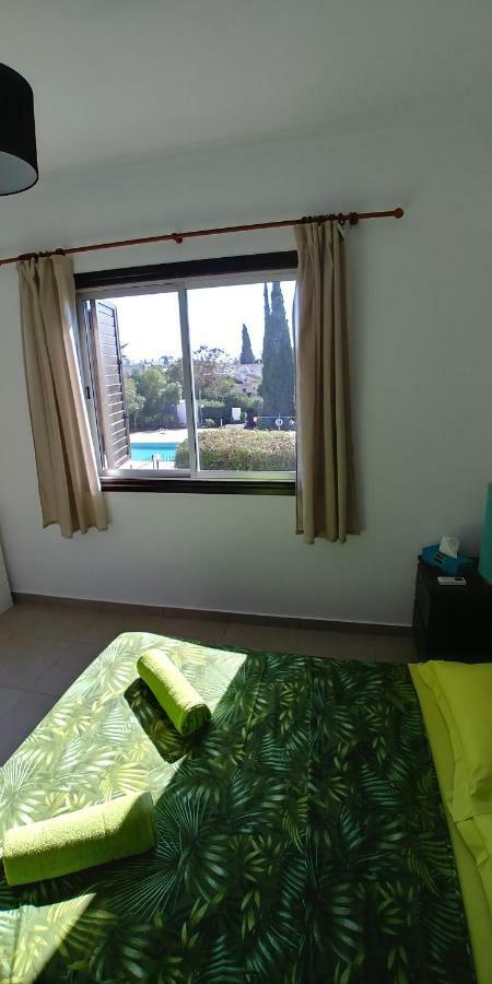 Apartament 'Chez Antoine' Pool-View 5Min From Sea Pafos Zewnętrze zdjęcie